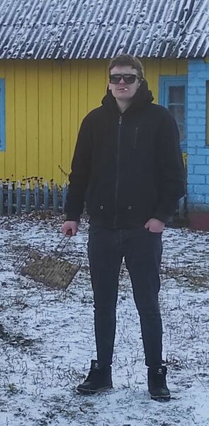  ,   David, 23 ,   ,   