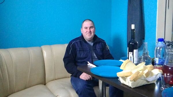  ,   Stas, 41 ,  