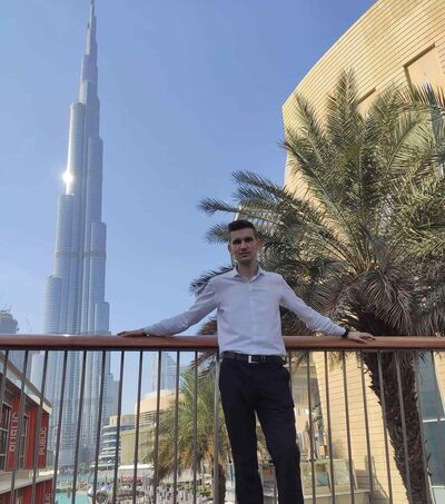  ,   Davron, 32 ,     , c 