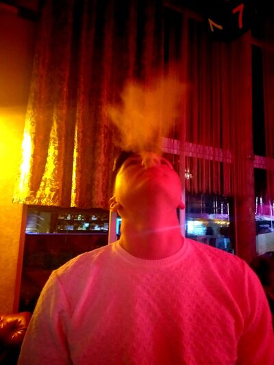  ,   Catalin, 22 ,   