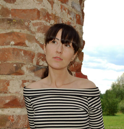  ,   Alice, 38 ,   ,   , c 