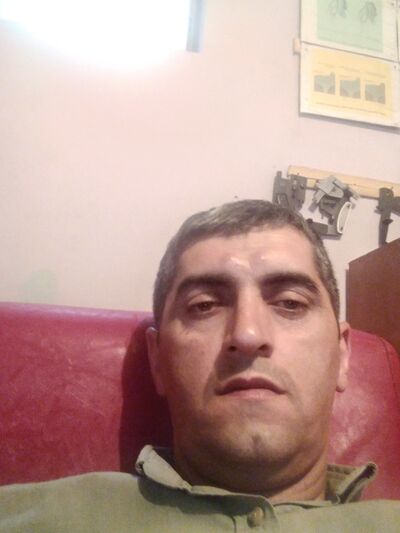  ,   Reahad, 43 ,   ,   