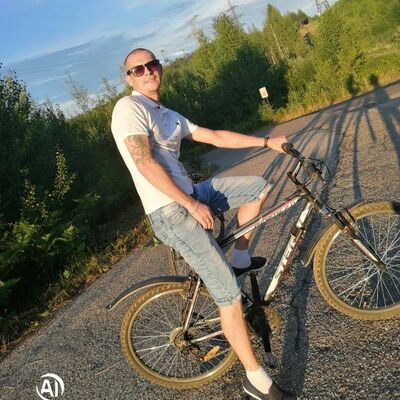  ,   Andrey, 33 ,   ,   , c , 