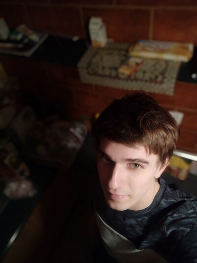  ,   Vova, 32 ,   ,   , c 