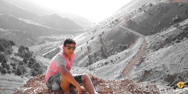  ,   Komron, 28 ,   ,   , c 