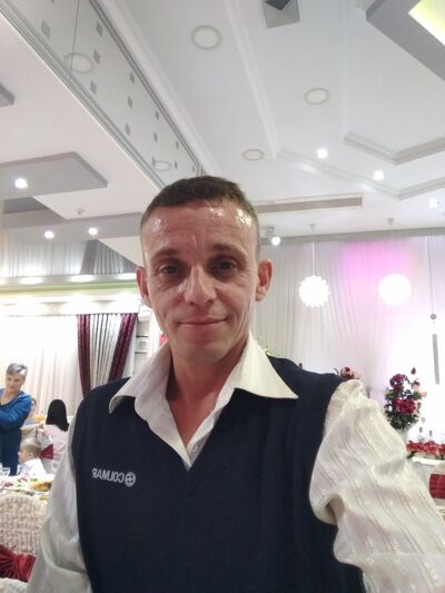  ,   Oleg, 48 ,   