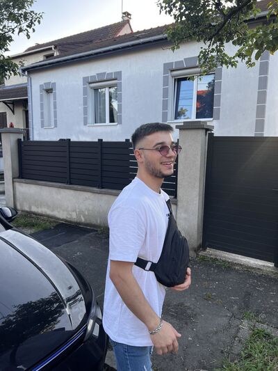  Charenton-le-Pont,   Vrabie, 23 ,   ,   