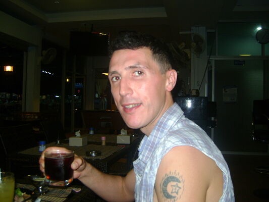  ,   Ralf, 46 ,   ,   , c 