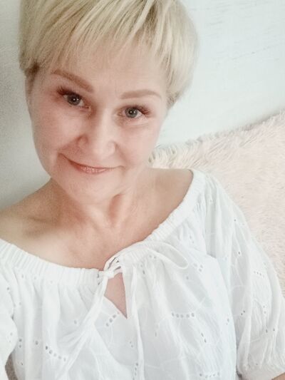  ,   Olga, 43 ,   c 