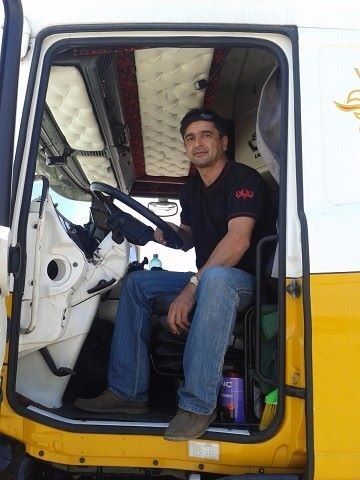  ,   Zviadi, 54 ,   