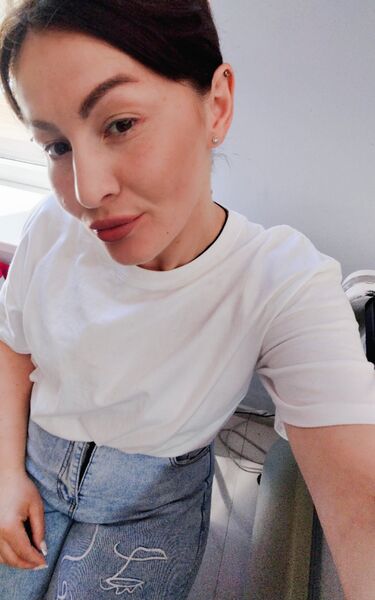  ,   Lyubove, 29 ,   ,   