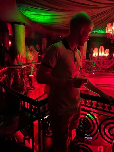  ,   Anton, 29 ,   ,   