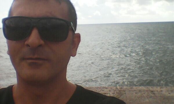   ,   Karen, 49 ,   ,   , c , 