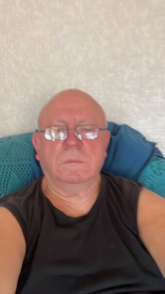  ,   Nikolay, 72 ,   c 