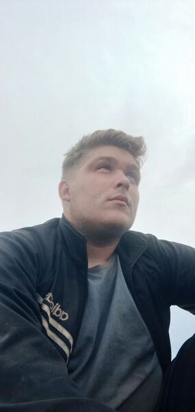  -,   Thomas, 23 ,   ,   , c 