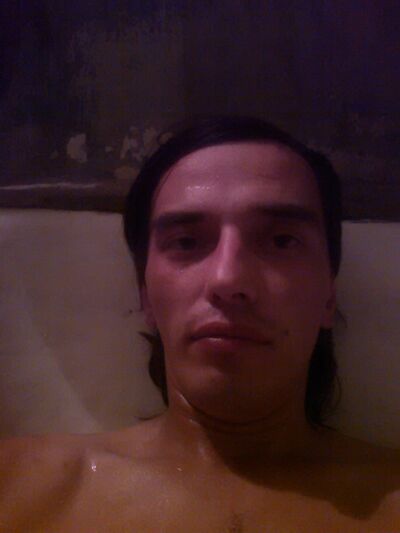  ,   Artem, 38 ,   