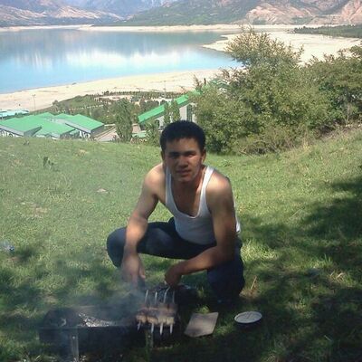  ,   Aziz, 33 ,   ,   , c , 