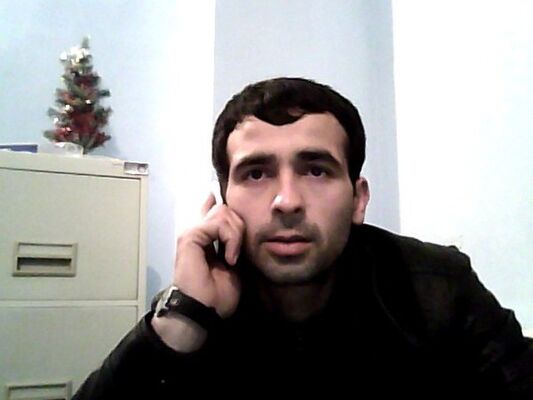  ,   Adik, 42 ,   