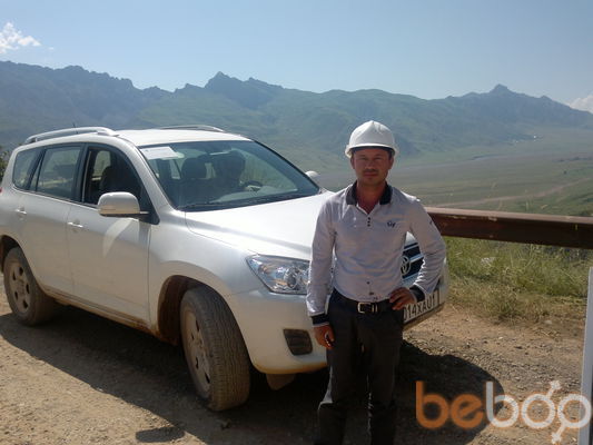  ,   Fozil, 43 ,   