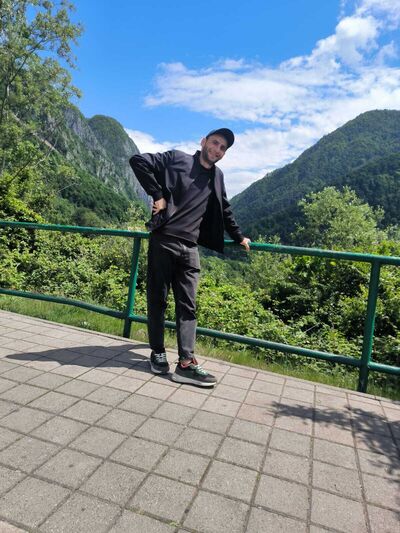  ,   Roman, 37 ,   ,   , 