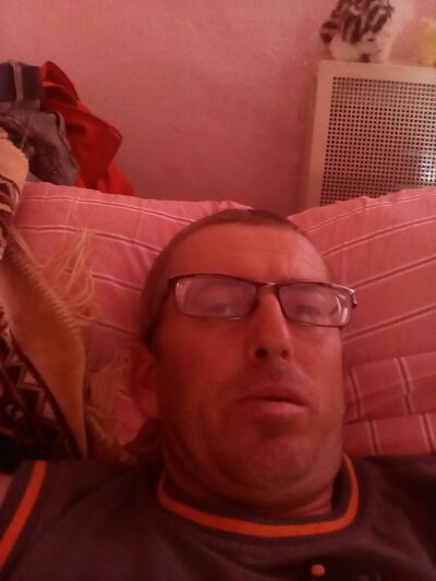 -,   Ivan, 44 ,   