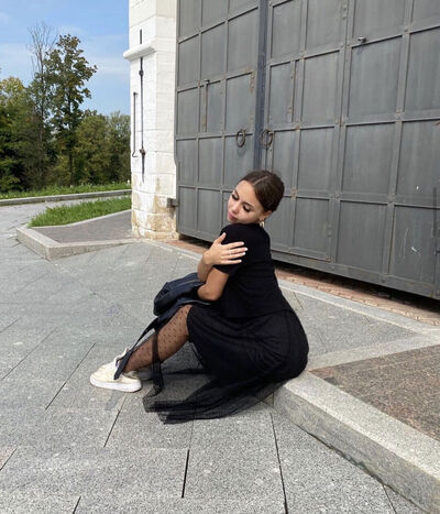  ,   Anna, 25 ,   ,   