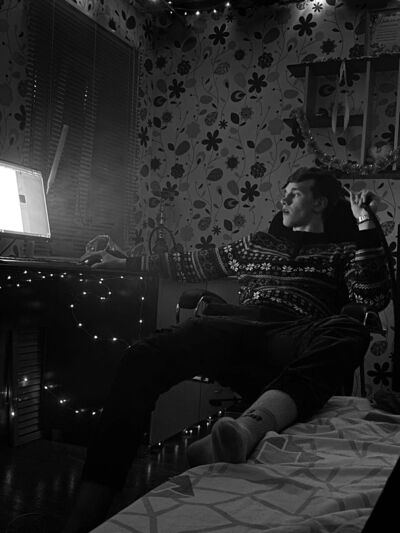  ,   Maksim, 24 ,   ,   