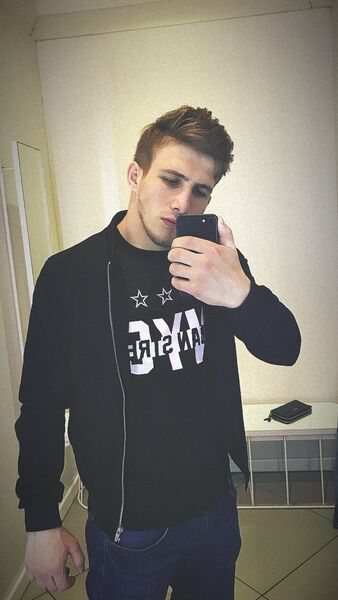  ,   Levon, 29 ,   ,   , c 
