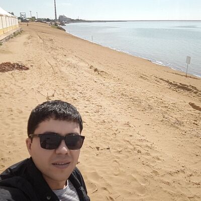  ,   Bek, 37 ,   