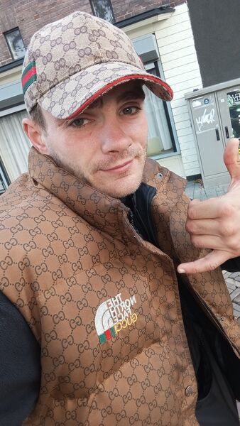 Vlaardingen,   , 31 ,   ,   