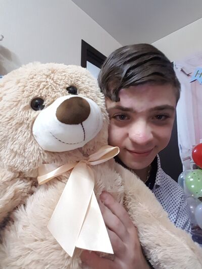  ,   Maxik, 27 ,   ,   , c 