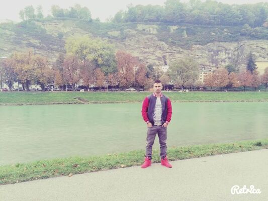  ,   Corin, 32 ,   ,   , c 