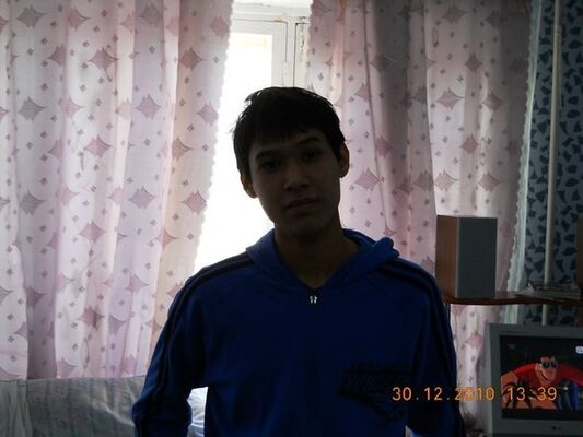  ,   Albert, 32 ,   ,   , c 