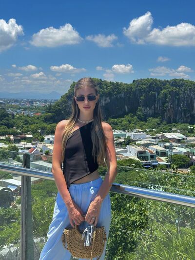  ,   Dasha, 24 ,     , c 