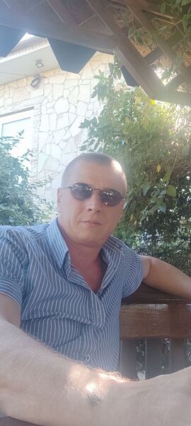  ,   Anatolii, 42 ,   ,   , c , 