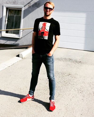  ,   Maksim, 39 ,   ,   