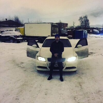  ,   Gevorg, 32 ,   ,   , c 