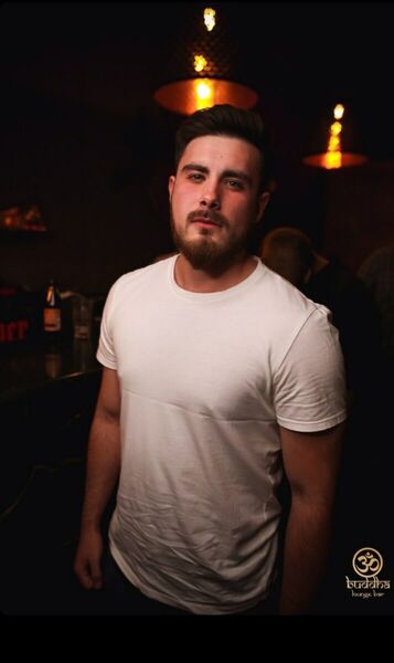  Warszawa,   Stas, 27 ,   ,   