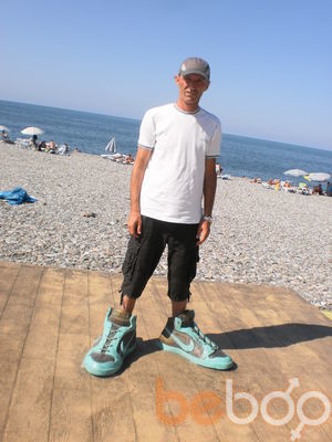  ,   Muro, 52 ,   