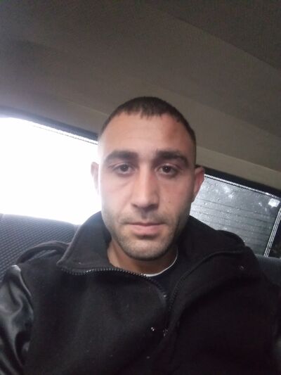  ,   Artur, 29 ,   ,   , c 