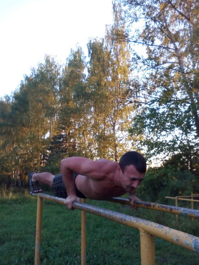   ,   Ivan, 40 ,   