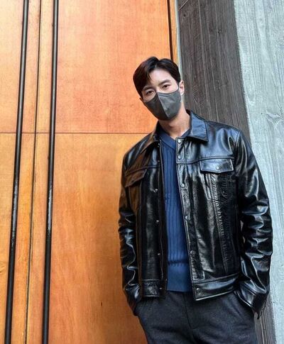  Kwangju,   Kyong Myung, 39 ,   ,   