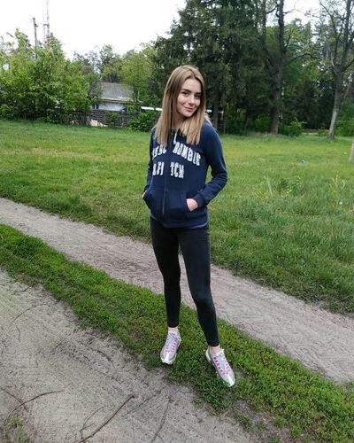  ,   Nadejda, 32 ,   c 