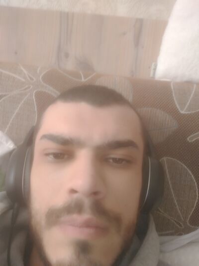  ,   Robert, 28 ,   ,   