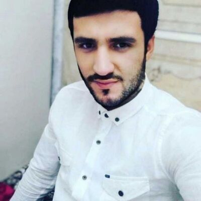  ,   Bob, 33 ,   ,   
