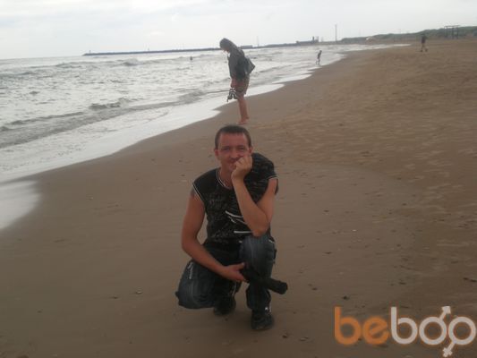  ,   Erik, 41 ,   ,   , c , 