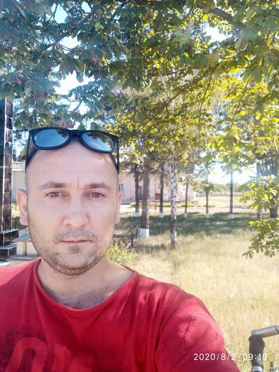  ,   Vasea, 39 ,  