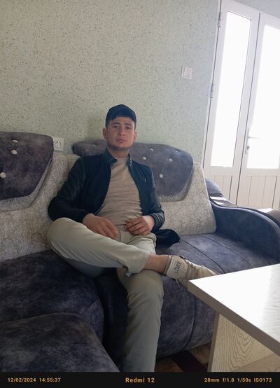  ,   Umidjon, 22 ,   ,   