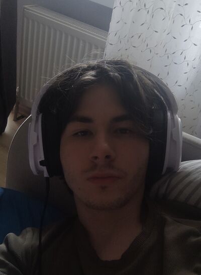  ,   Rodion, 20 ,   ,   , c , 