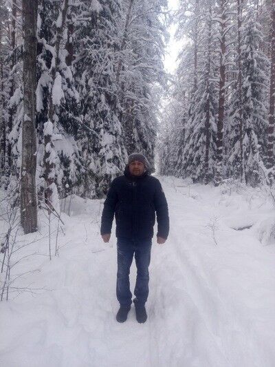  ,   Farkhad, 45 ,   ,   , c 
